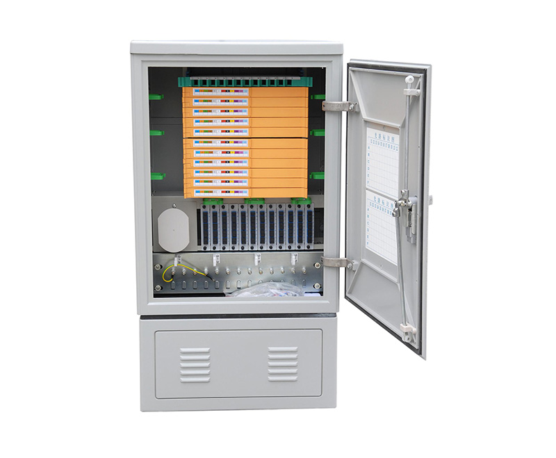 GXF-C型114芯無跳接光纜交接箱 GXF-C型114芯無跳接光纜交接箱